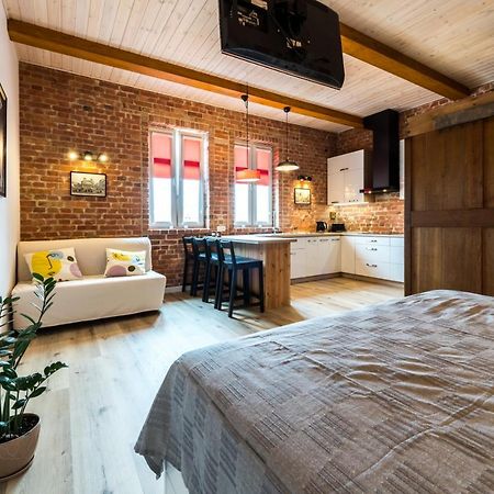 Loft Sikorskiego Lägenhet Giżycko Exteriör bild