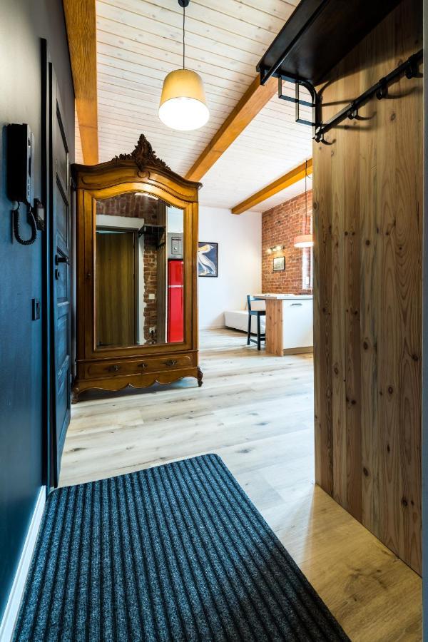 Loft Sikorskiego Lägenhet Giżycko Exteriör bild